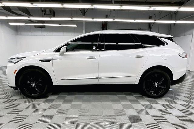2024 Buick Enclave Essence Dual Moonroof - Adaptive Cruise - Htd Leather
