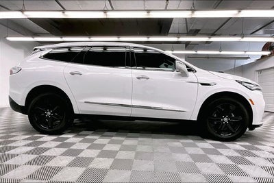 2024 Buick Enclave Essence Dual Moonroof - Adaptive Cruise - Htd Leather