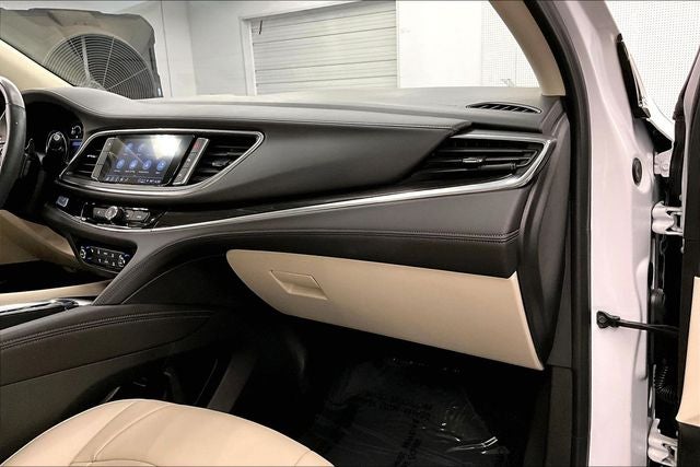 2024 Buick Enclave Essence Dual Moonroof - Adaptive Cruise - Htd Leather