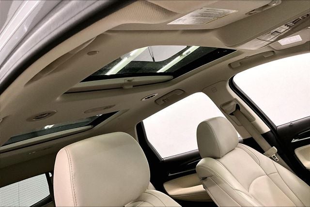 2024 Buick Enclave Essence Dual Moonroof - Adaptive Cruise - Htd Leather