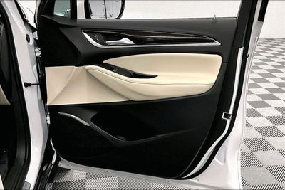 2024 Buick Enclave Essence Dual Moonroof - Adaptive Cruise - Htd Leather