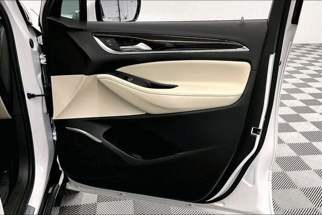 2024 Buick Enclave Essence Dual Moonroof - Adaptive Cruise - Htd Leather