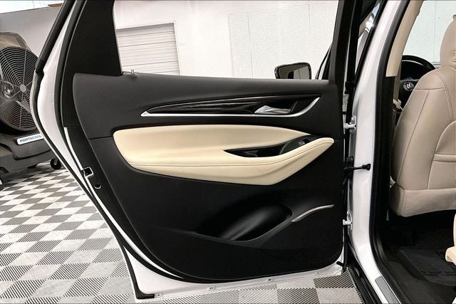 2024 Buick Enclave Essence Dual Moonroof - Adaptive Cruise - Htd Leather