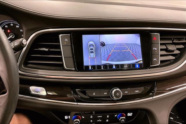 2024 Buick Enclave Essence Dual Moonroof - Adaptive Cruise - Htd Leather