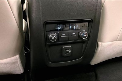 2024 Buick Enclave Essence Dual Moonroof - Adaptive Cruise - Htd Leather