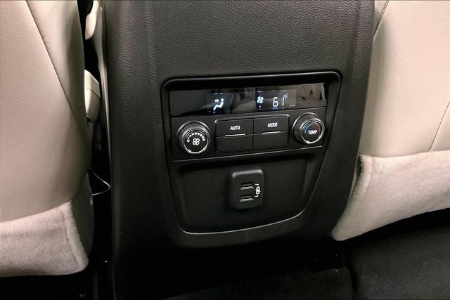 2024 Buick Enclave Essence Dual Moonroof - Adaptive Cruise - Htd Leather