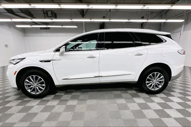 2023 Buick Enclave Essence Htd Seats-Remote Start-Blind Spot Monitor