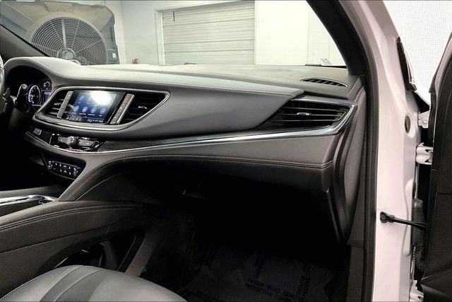 2023 Buick Enclave Essence Htd Seats-Remote Start-Blind Spot Monitor
