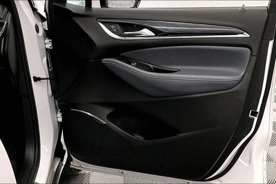 2023 Buick Enclave Essence Htd Seats-Remote Start-Blind Spot Monitor