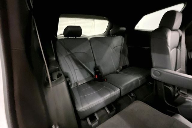 2023 Buick Enclave Essence Htd Seats-Remote Start-Blind Spot Monitor