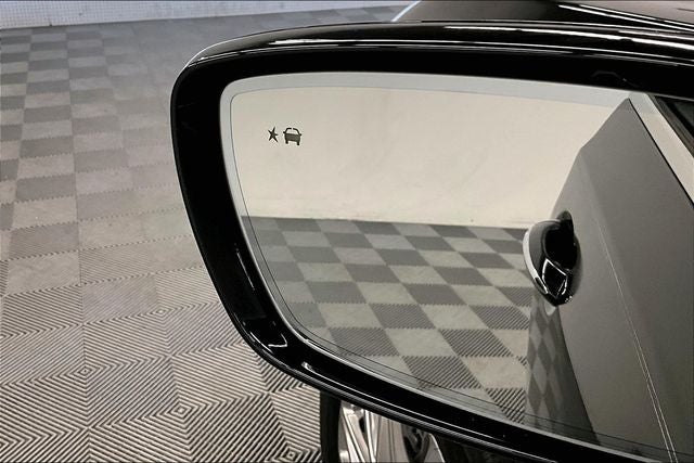 2023 Buick Enclave Essence Sunroof - Htd Leather - Blind Spot Detection