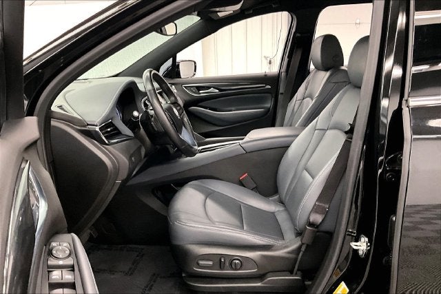 2024 Buick Enclave Essence Sport Touring