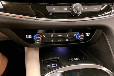 2023 Buick Enclave Essence Adaptive Cruise-Htd Leather-Remote Start