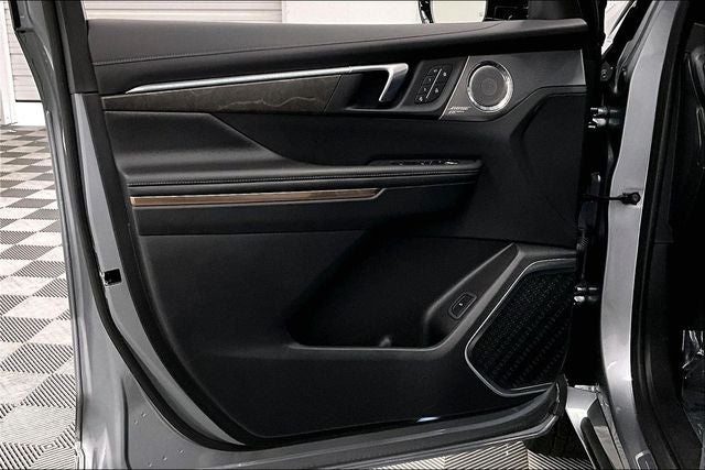 2025 Buick Enclave Avenir Pano Roof - Htd/Cooled Massaging Leather - 22'' Wh