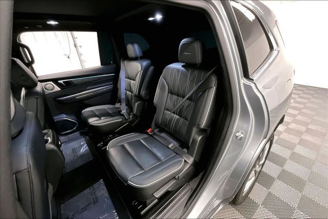 2025 Buick Enclave Avenir Pano Roof - Htd/Cooled Massaging Leather - 22'' Wh