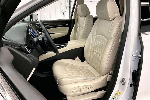 2023 Buick Enclave Avenir