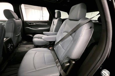 2023 Buick Enclave Essence AWD-Dual Moonroof-Htd Leather-20'' Wheels