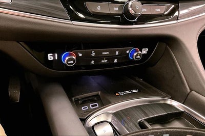 2023 Buick Enclave Essence AWD-Dual Moonroof-Htd Leather-20'' Wheels