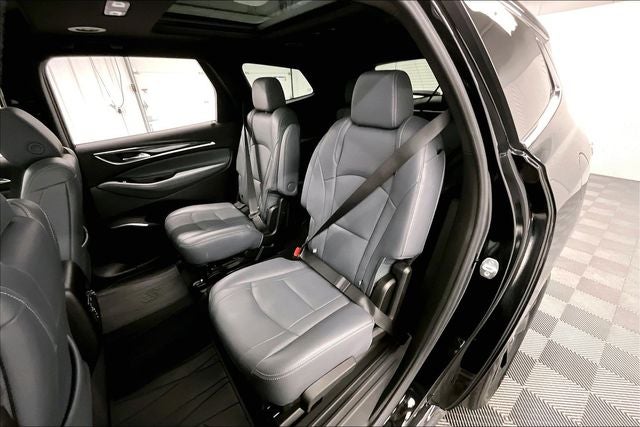 2023 Buick Enclave Essence AWD - Sport Touring Edition - Dual Moonroof