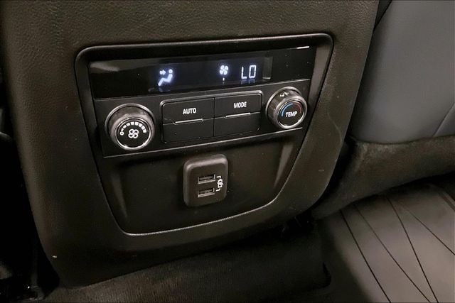 2023 Buick Enclave Essence AWD - Sport Touring Edition - Dual Moonroof