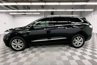 2024 Buick Enclave Essence AWD-Dual Moonroof-Adaptive Cruise-20'' Wheels