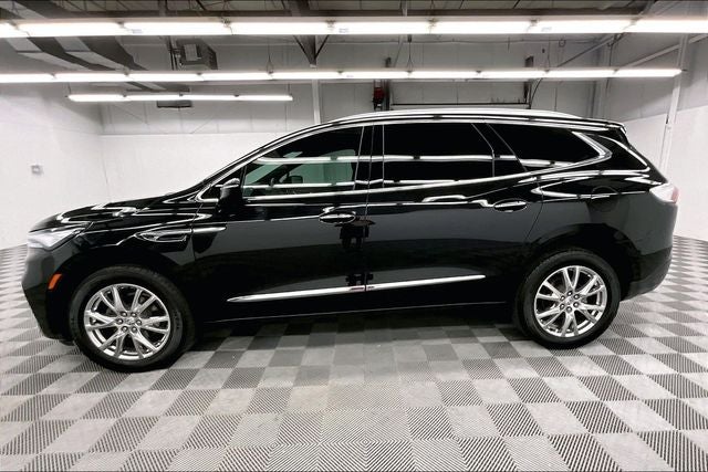 2024 Buick Enclave Essence AWD-Dual Moonroof-Adaptive Cruise-20'' Wheels
