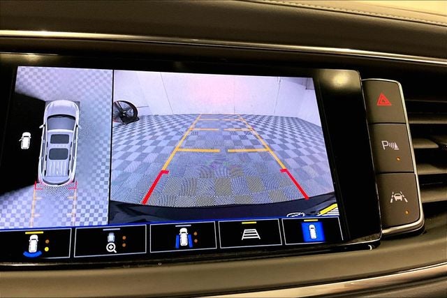 2024 Buick Enclave Essence AWD-Dual Moonroof-Adaptive Cruise-20'' Wheels