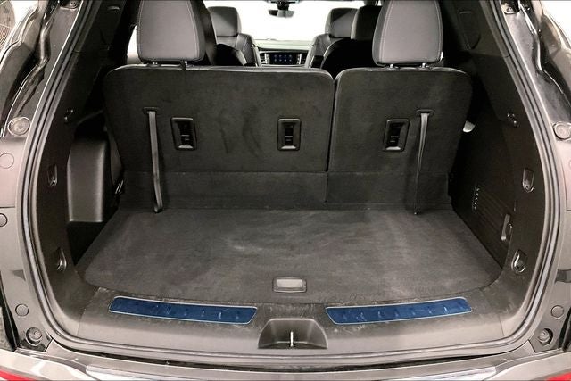 2024 Buick Enclave Essence AWD-Dual Moonroof-Adaptive Cruise-20'' Wheels