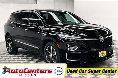 2022 Buick Enclave Essence