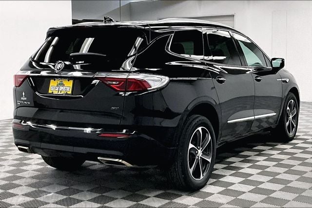 2022 Buick Enclave Essence