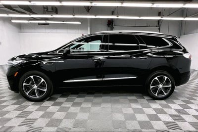 2022 Buick Enclave Essence