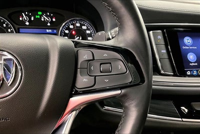 2022 Buick Enclave Essence