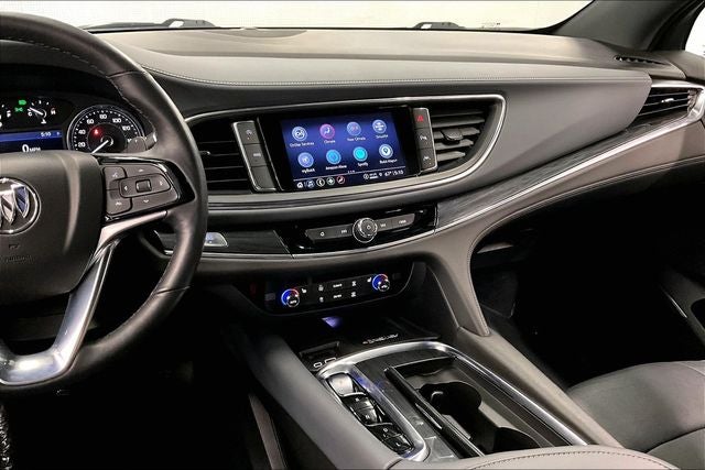 2022 Buick Enclave Essence
