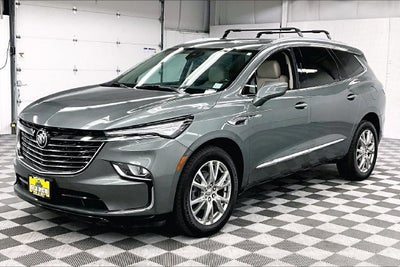 2023 Buick Enclave Essence AWD-Dual Moonroof-Htd Leather-Remote Start