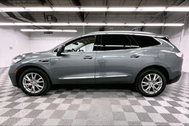 2023 Buick Enclave Essence AWD-Dual Moonroof-Htd Leather-Remote Start