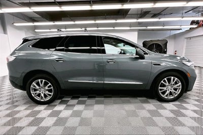 2023 Buick Enclave Essence AWD-Dual Moonroof-Htd Leather-Remote Start