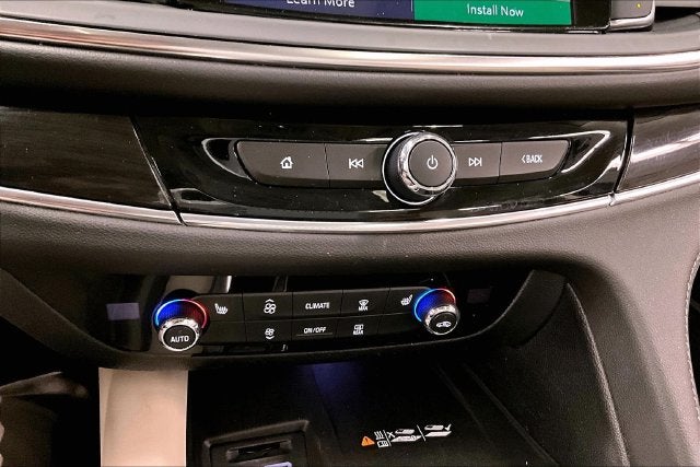 2023 Buick Enclave Essence AWD-Dual Moonroof-Htd Leather-Remote Start