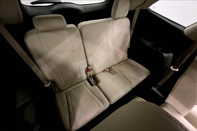 2023 Buick Enclave Essence AWD-Dual Moonroof-Htd Leather-Remote Start