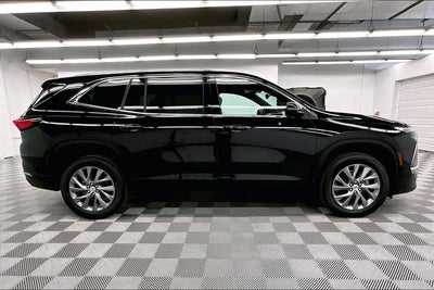 2025 Buick Enclave Preferred AWD - Pano Roof - Adaptive Cruise 20'' Wheels