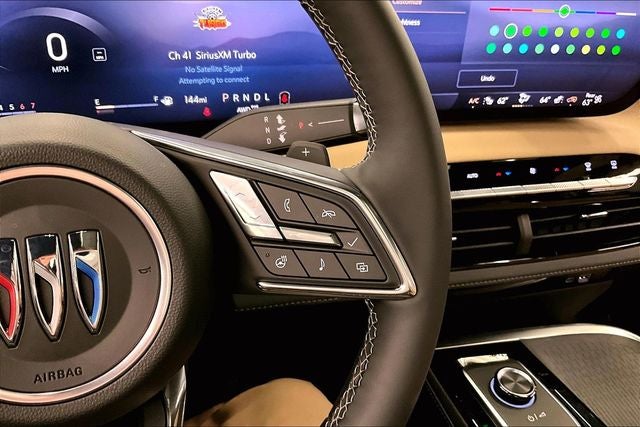 2025 Buick Enclave Preferred AWD - Pano Roof - Adaptive Cruise 20'' Wheels