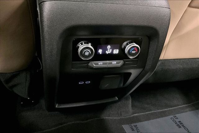 2025 Buick Enclave Preferred AWD - Pano Roof - Adaptive Cruise 20'' Wheels