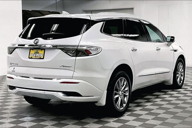 2022 Buick Enclave Avenir AWD - Dual Moonroof - Htd/Cooled Massaging Leather