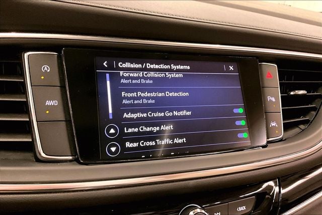 2023 Buick Enclave Avenir AWD - Dual Moonroof - Htd/Cooled Massaging Leather