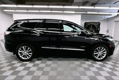 2022 Buick Enclave Avenir
