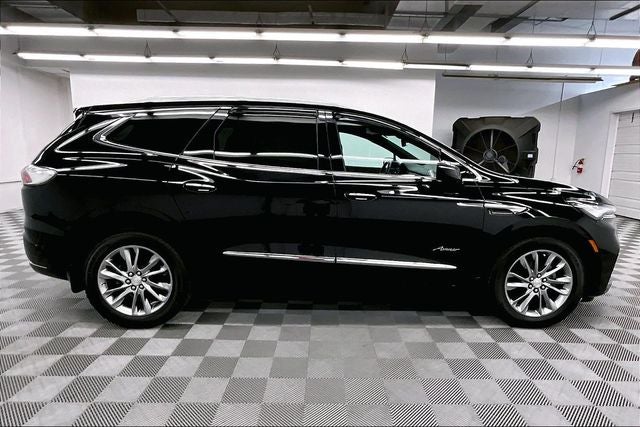2022 Buick Enclave Avenir