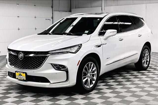 2022 Buick Enclave Avenir