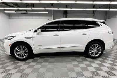 2022 Buick Enclave Avenir