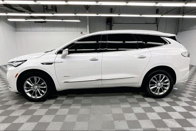 2022 Buick Enclave Avenir