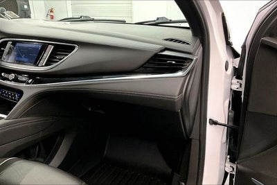 2022 Buick Enclave Avenir