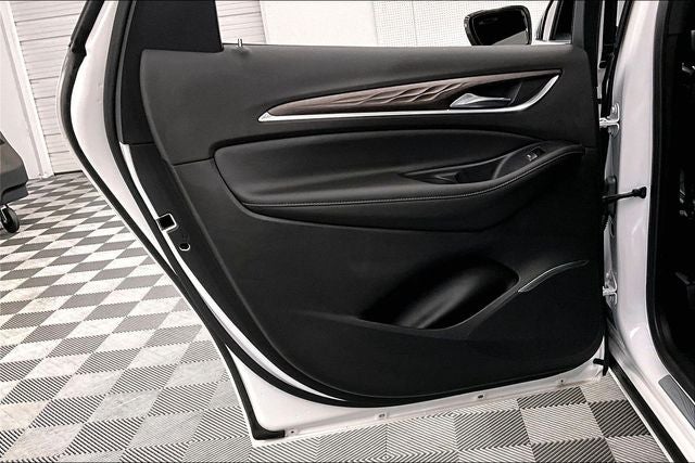 2022 Buick Enclave Avenir
